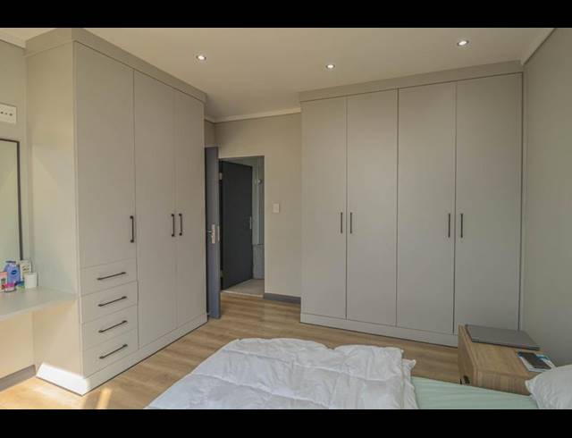 2 BEDROOM APARTMENT FOR SALE IN ASCEND TO MIDSTREAM